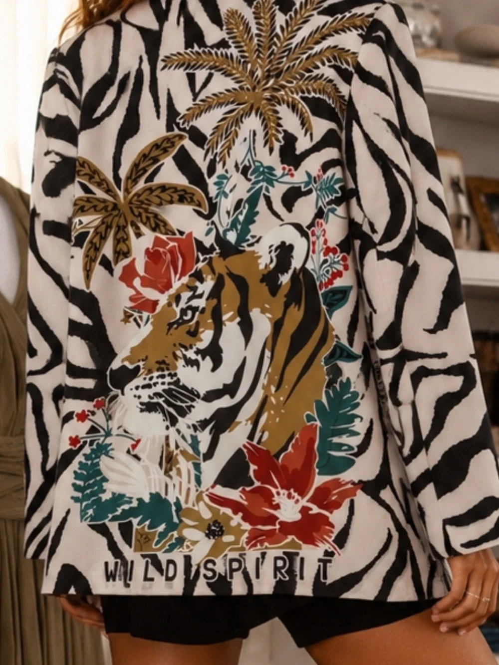 Floral Tiger Print Blazer Jacket in White/Black - Picture 4 of 4